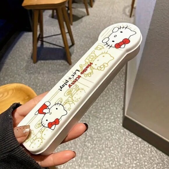 Hello Kitty Stainless Steel Cutlery Set with Case NWT - Picture 2 of 3